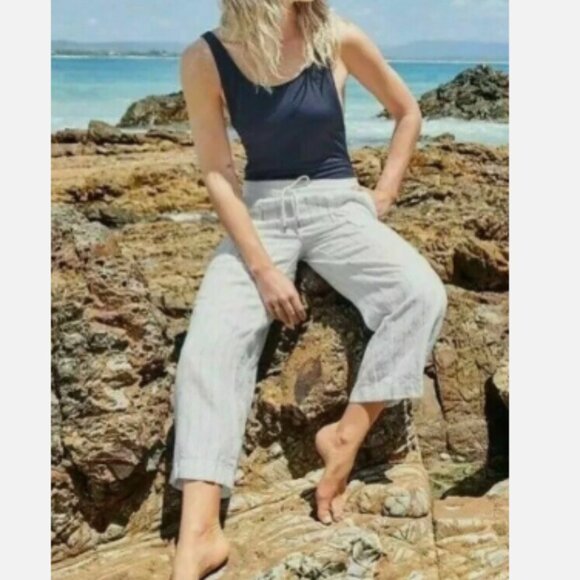 Athleta Bali Linen Wide Leg Cropped Gaucho Pant Summer Vacation Pinstripe Sz 4 - Picture 1 of 10